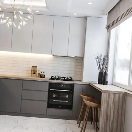 Schones In Zentraler Und Ruhiger Lage Apartment *
